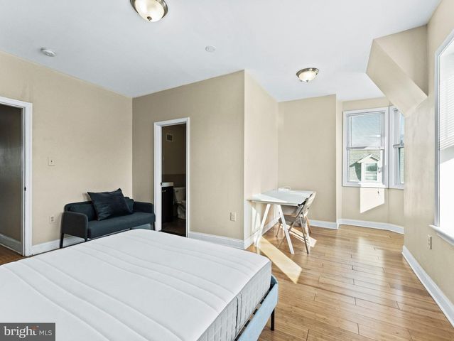 4019 POWELTON AVE, Philadelphia, PA 19104