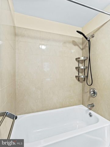 4019 POWELTON AVE, Philadelphia, PA 19104