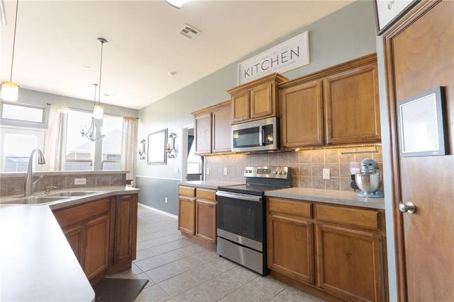 2500 NW 180th Street, Edmond, OK 73012