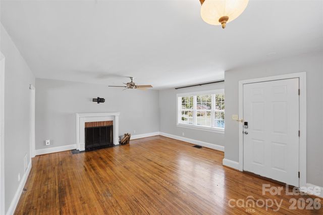 2214 Arnold Drive, Charlotte, NC 28205