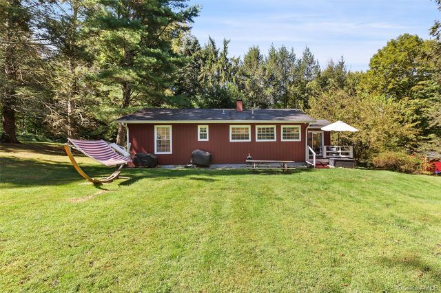 11 Glass Lane, Carmel, NY 10512