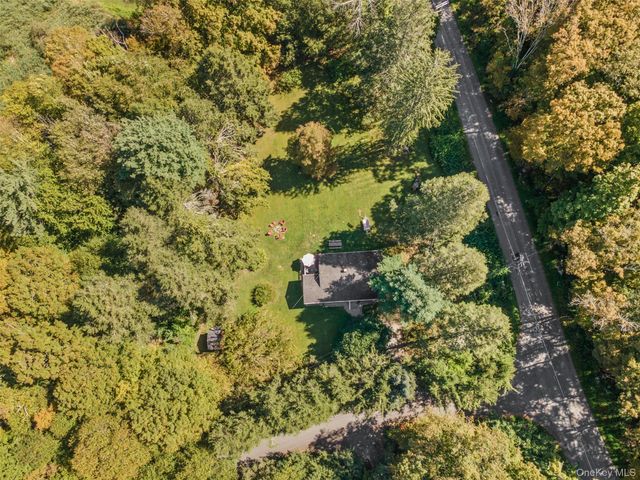 11 Glass Lane, Carmel, NY 10512