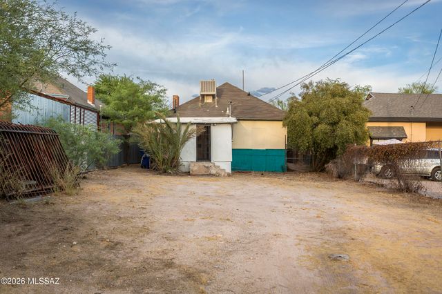 621 N 7th Avenue, Tucson, AZ 85705