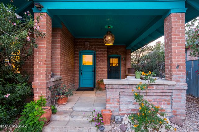 621 N 7th Avenue, Tucson, AZ 85705