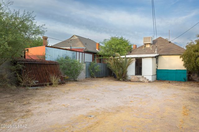 621 N 7th Avenue, Tucson, AZ 85705