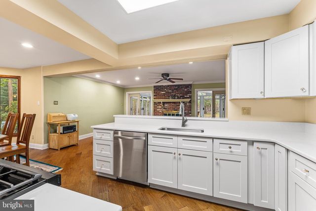 15 FIR LN, Voorhees, NJ 08043