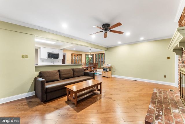 15 FIR LN, Voorhees, NJ 08043