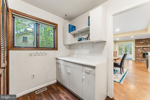 15 FIR LN, Voorhees, NJ 08043
