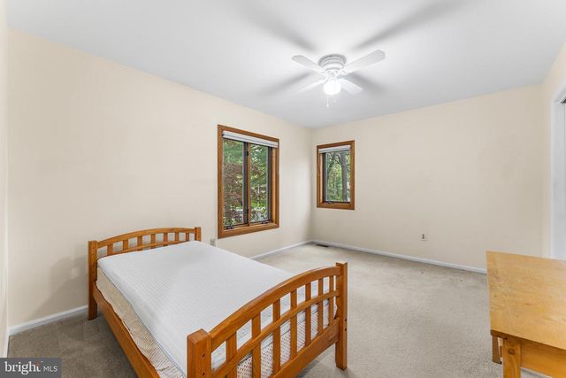 15 FIR LN, Voorhees, NJ 08043
