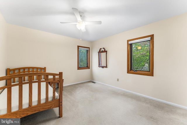 15 FIR LN, Voorhees, NJ 08043
