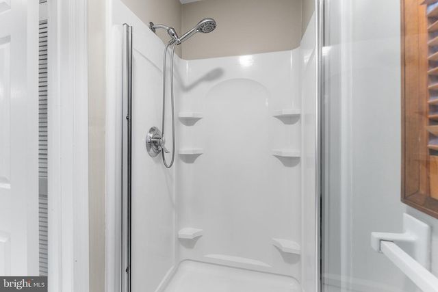 15 FIR LN, Voorhees, NJ 08043