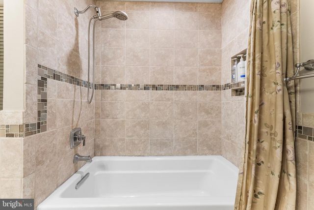 15 FIR LN, Voorhees, NJ 08043
