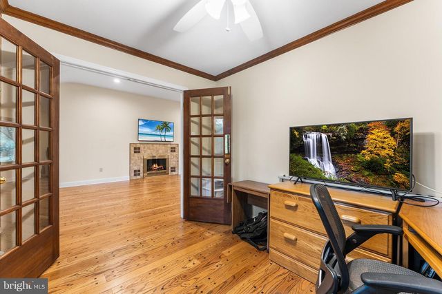 15 FIR LN, Voorhees, NJ 08043