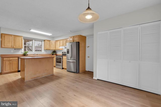 2572 GOLFERS RIDGE RD, Annapolis, MD 21401