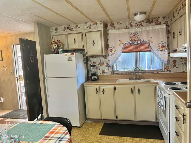 3150 W Glendale Avenue 68, Phoenix, AZ 85051