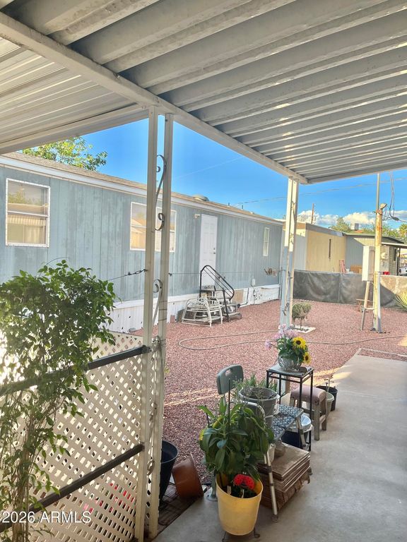 Image 7 of property listing at 3150 W Glendale Avenue 68, Phoenix, AZ 85051