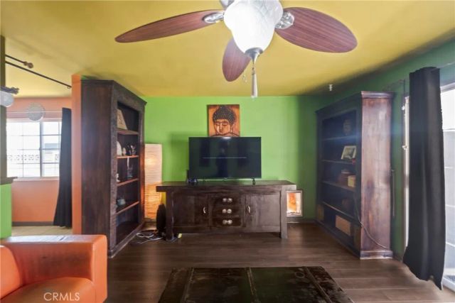 27403 Arriola, Saugus, CA 91350