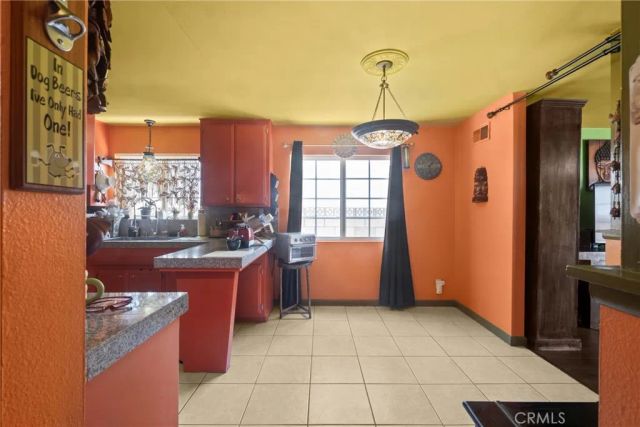 27403 Arriola, Saugus, CA 91350
