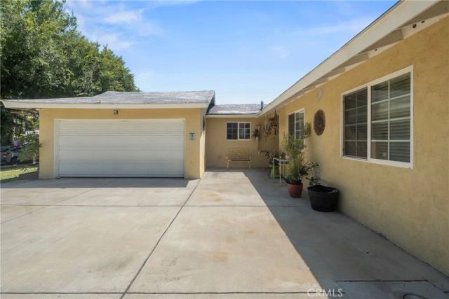 27403 Arriola, Saugus, CA 91350