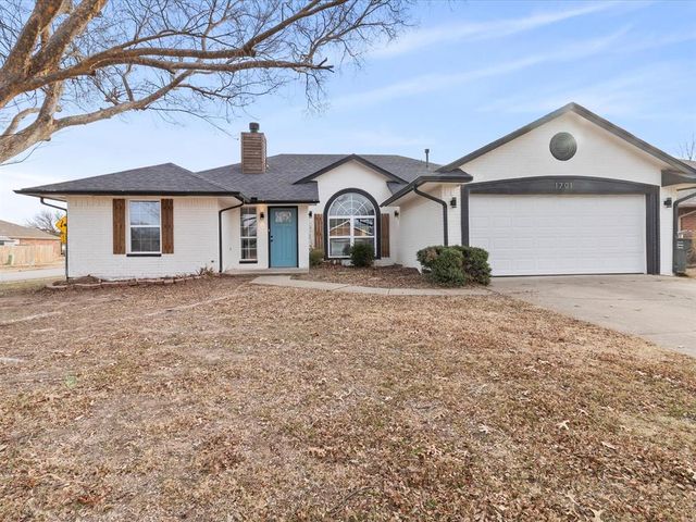 1701 Sumac Drive, Norman, OK 73071