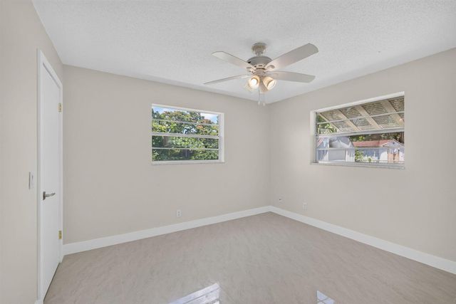 3943 Roan Court W, Palm Beach Gardens, FL 33403