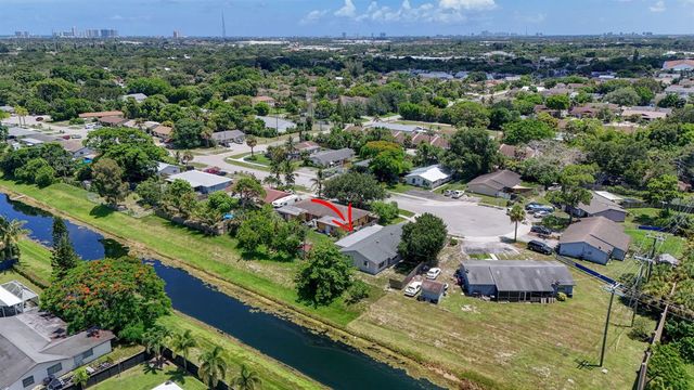 3943 Roan Court W, Palm Beach Gardens, FL 33403