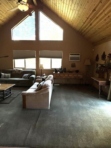 5035-5045 Glen Echo Dr, Hathaway Pines, CA 95233