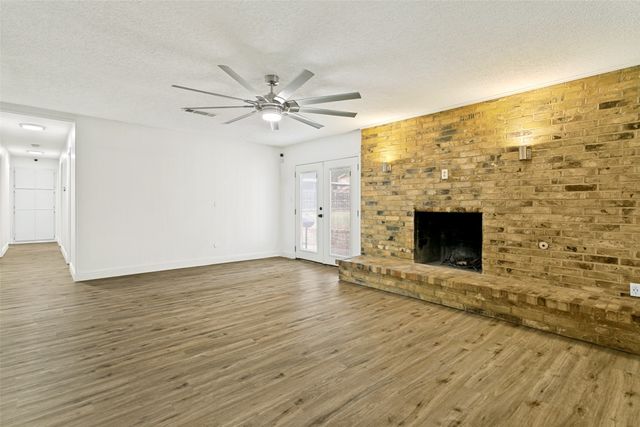 7449 Monterrey Drive, Fort Worth, TX 76112