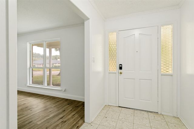 7449 Monterrey Drive, Fort Worth, TX 76112