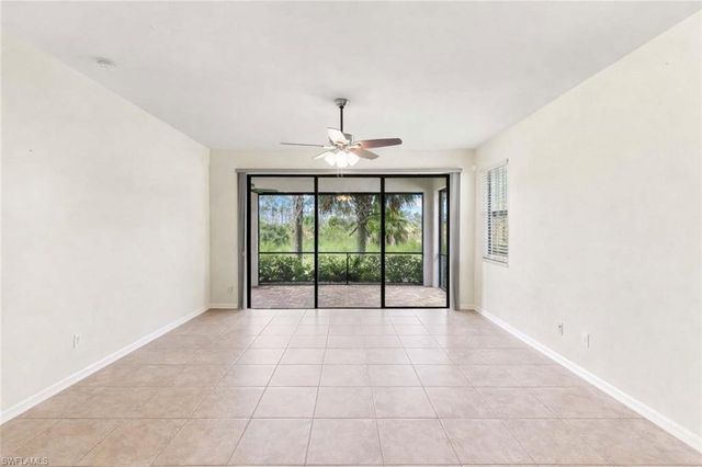 1570 Oceania DR S, Naples, FL 34113