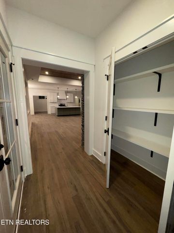 2574 Creekstone Circle, Maryville, TN 37804