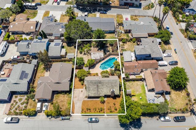 1024 Webster Street, Santa Cruz, CA 95062