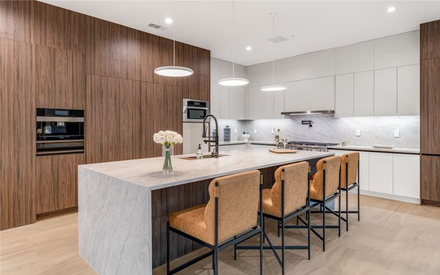 229 Sunset Point Trail, Heath, TX 75032