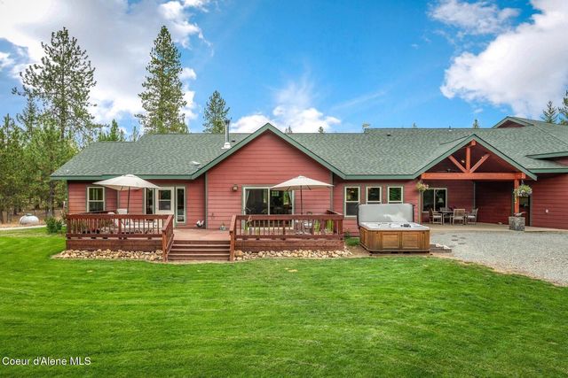 212 Douglas Clan Rd, Priest River, ID 83856
