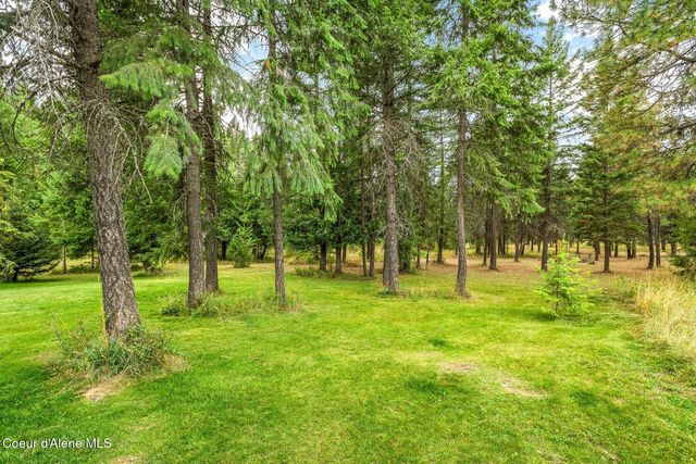 212 Douglas Clan Rd, Priest River, ID 83856
