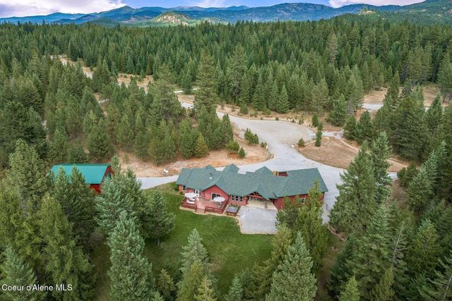 212 Douglas Clan Rd, Priest River, ID 83856
