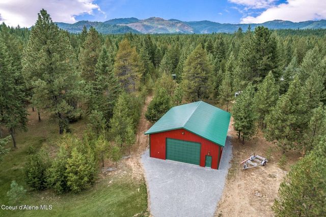 212 Douglas Clan Rd, Priest River, ID 83856