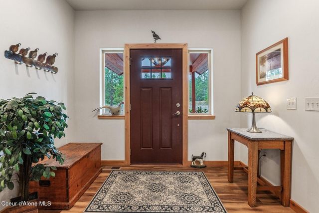 212 Douglas Clan Rd, Priest River, ID 83856