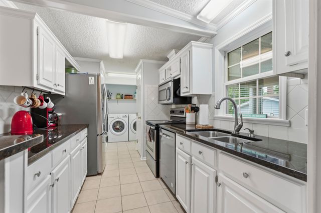 2892 Palm Rd., Murrells Inlet, SC 29576