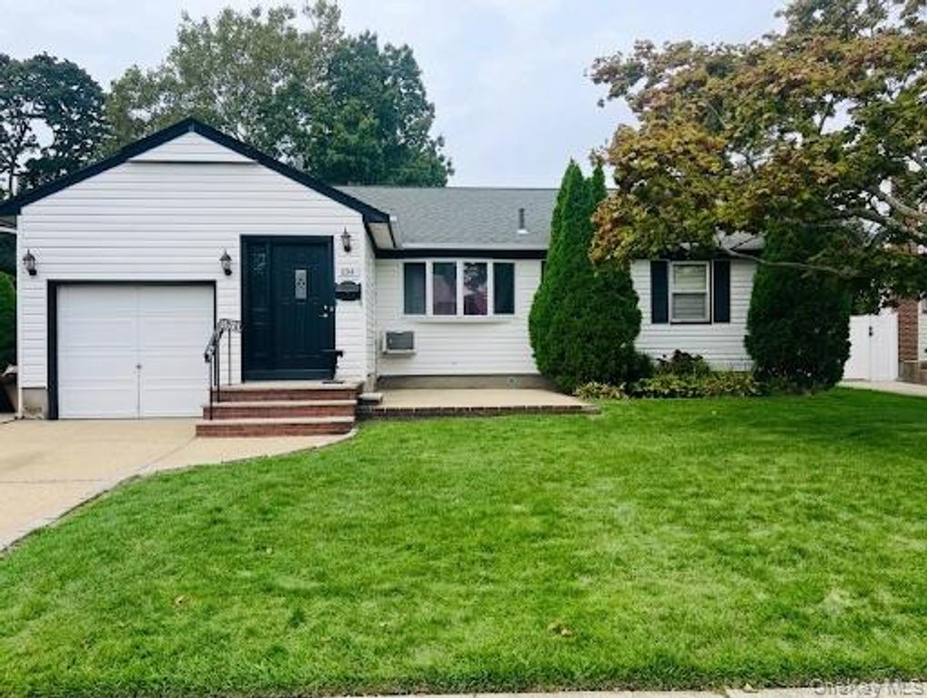 694 Blackstone Avenue, East Meadow, NY 11554