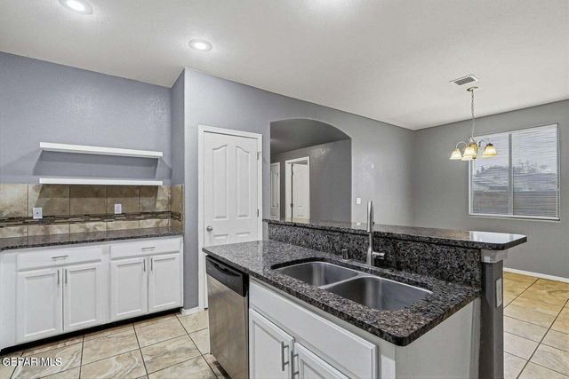 14625 LIPIZZAN, El Paso, TX 79938