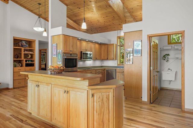 5163 River Road, Waunakee, WI 53597