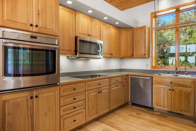 5163 River Road, Waunakee, WI 53597