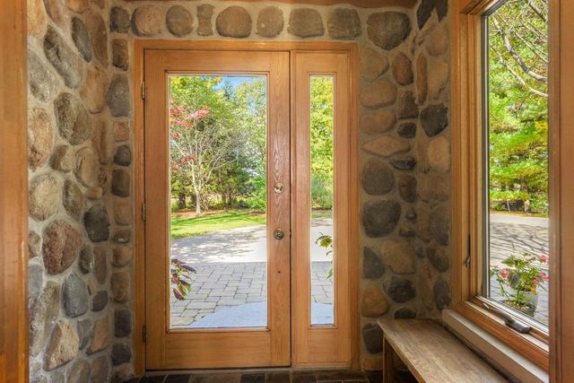 5163 River Road, Waunakee, WI 53597