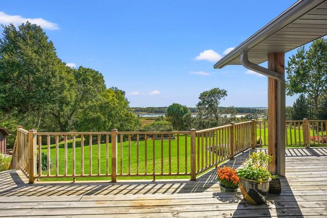 5163 River Road, Waunakee, WI 53597