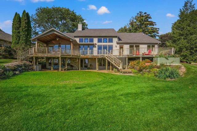 5163 River Road, Waunakee, WI 53597