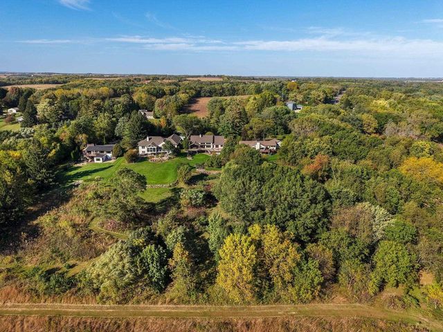 5163 River Road, Waunakee, WI 53597
