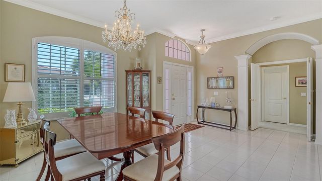 5270 FAR OAK CIRCLE, Sarasota, FL 34238