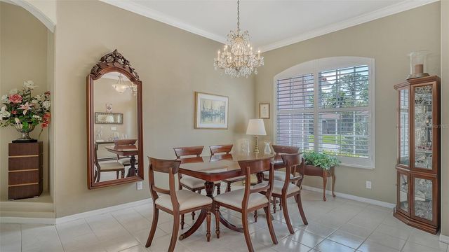 5270 FAR OAK CIRCLE, Sarasota, FL 34238