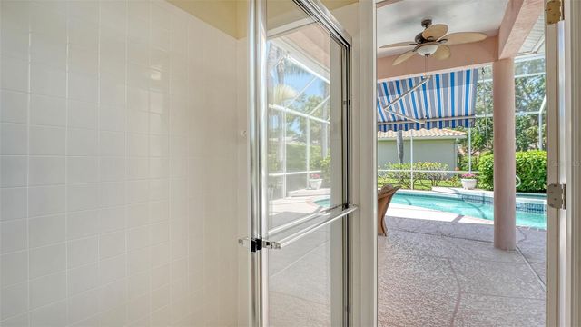 5270 FAR OAK CIRCLE, Sarasota, FL 34238